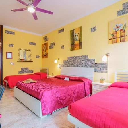 Bed And Breakfast Dolce Vita Bolonia Exterior foto