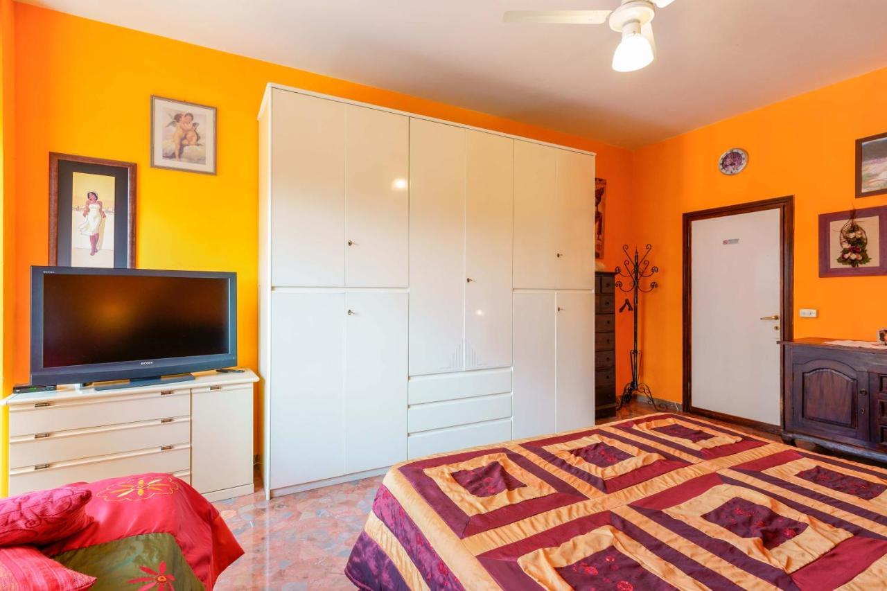 Bed And Breakfast Dolce Vita Bolonia Exterior foto
