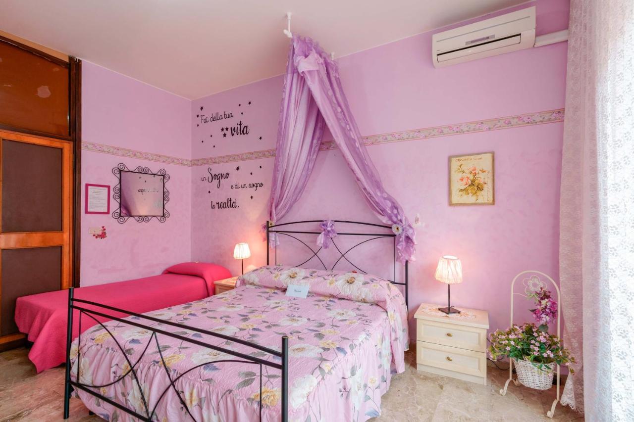 Bed And Breakfast Dolce Vita Bolonia Exterior foto